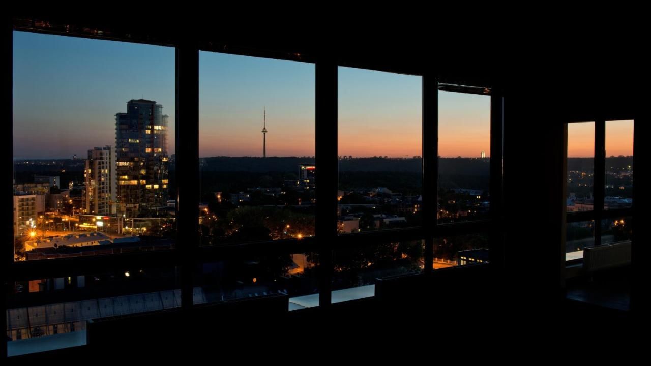 Апартаменты Vilnius Center Apartment - Old Town View Вильнюс